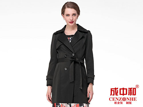 女款風(fēng)衣4 女款風(fēng)衣4