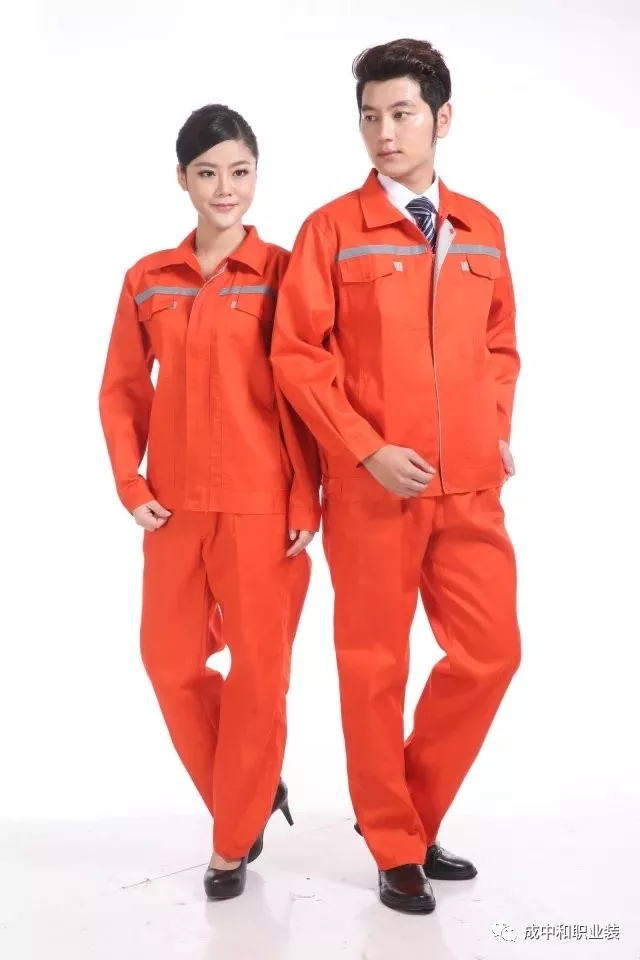 湖南職業(yè)品牌服裝生產(chǎn),湖南成中和服飾有限公司 湖南職業(yè)品牌服裝生產(chǎn),湖南成中和服飾有限公司